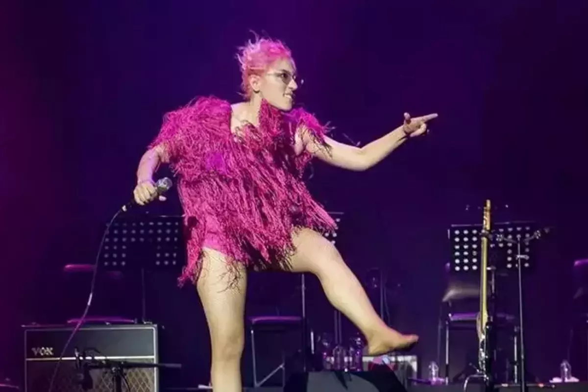 Kalben'in Sahne Performansı: Dans ve Anılar Bir Arada