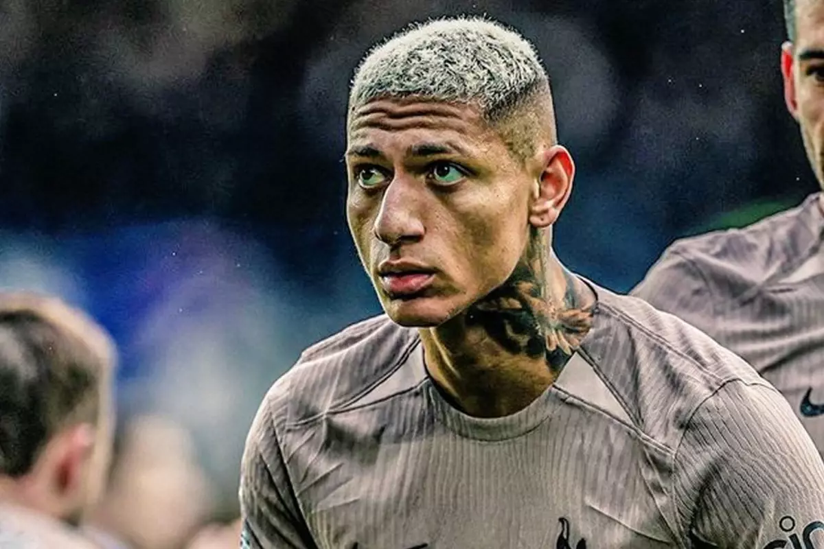 Richarlison'un Fenerbahçe Transferi: Sarı-Lacivertli Taraftarların Beklediği Büyük Hamle