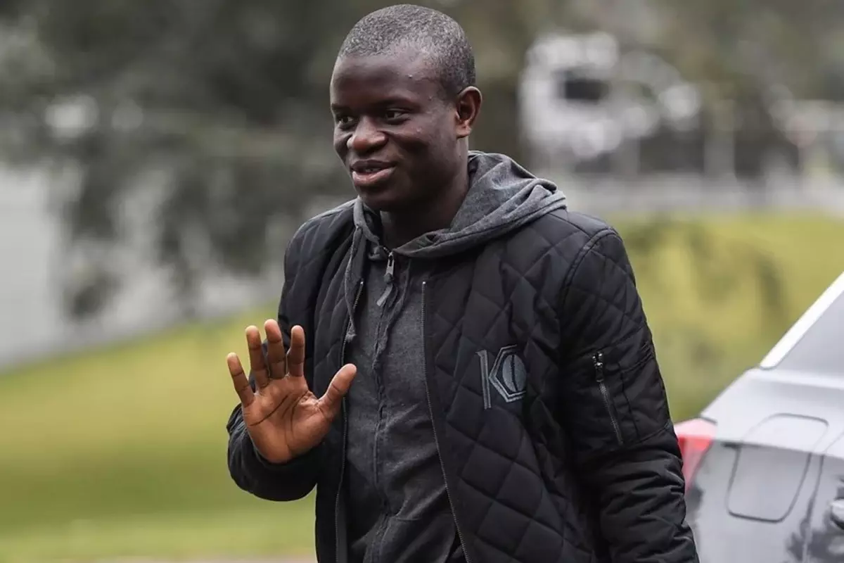 N'Golo Kante'nin Sofrada Gizli Anları: Sivaslı Diş Hekiminin Anlatımı