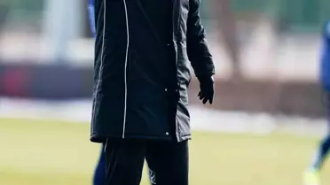 Kayserispor'da Djalovic Krizi Derinleşiyor: Antrenmanlardan Uzak, Göztepe Maçı Belirsiz