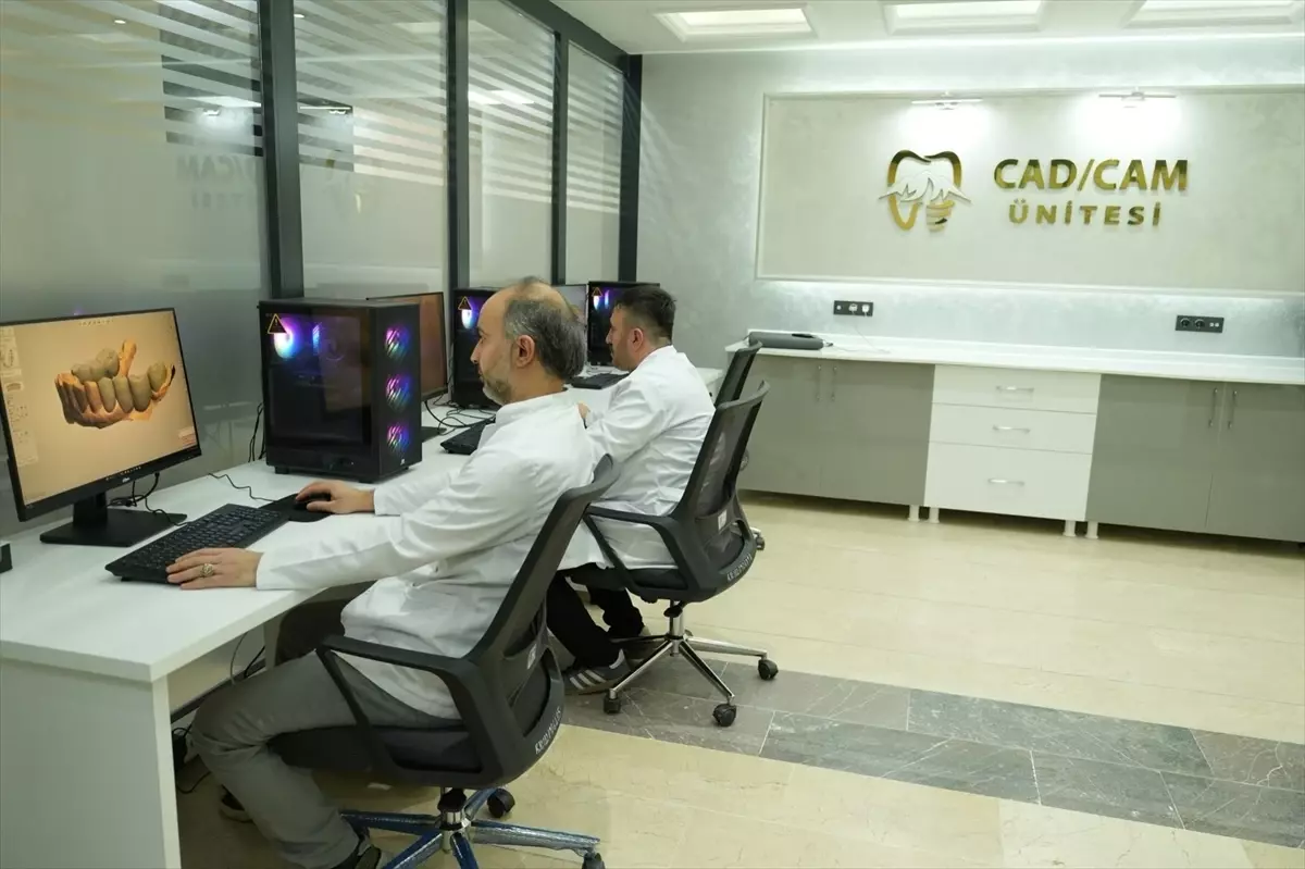 Kayseri'de CAD/CAM Dijital Protez Üretim Sistemi Nimet Bayraktar Hastanesi'nde Hizmete Açıldı