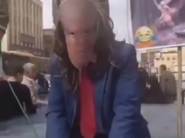 Gösteri sonrası kalabalığın tepkisi