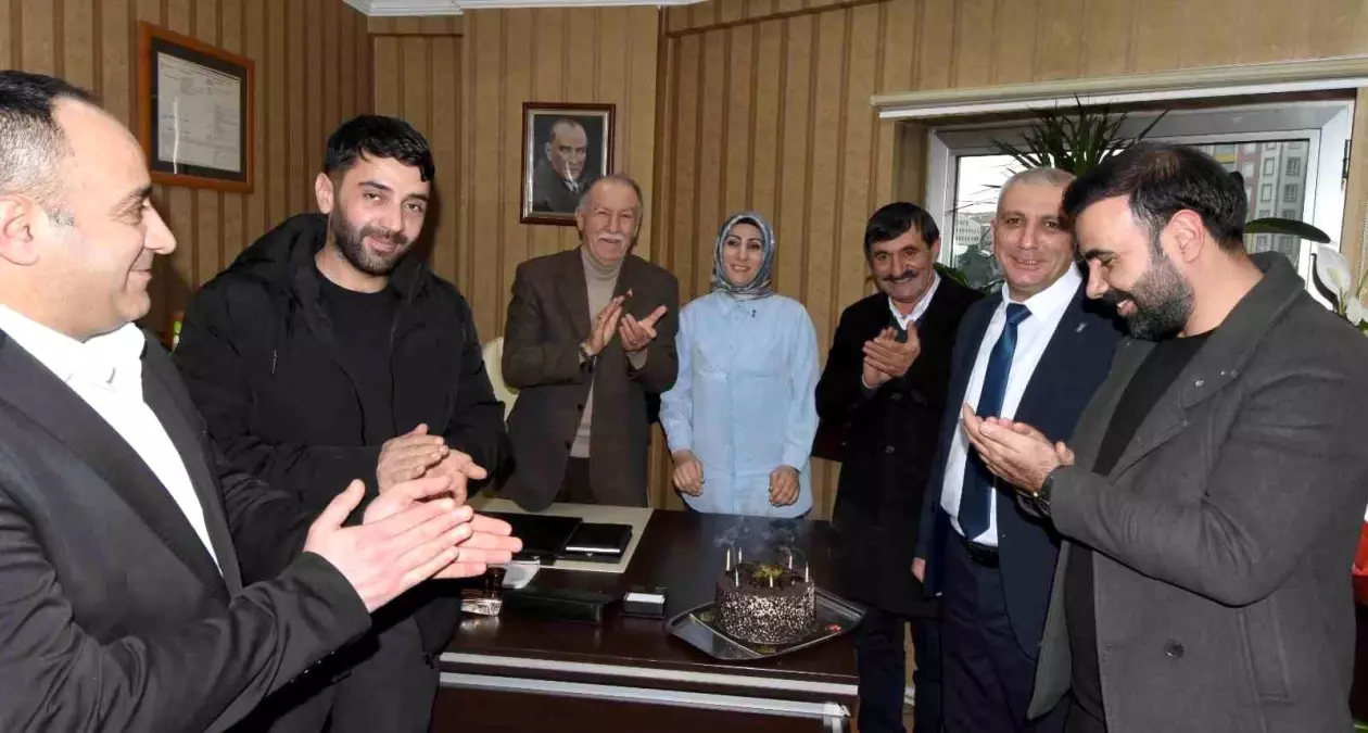 ESOB, Lokantacılar Odası Başkanı Kolaçoğlu'na Ziyaretini Tamamladı