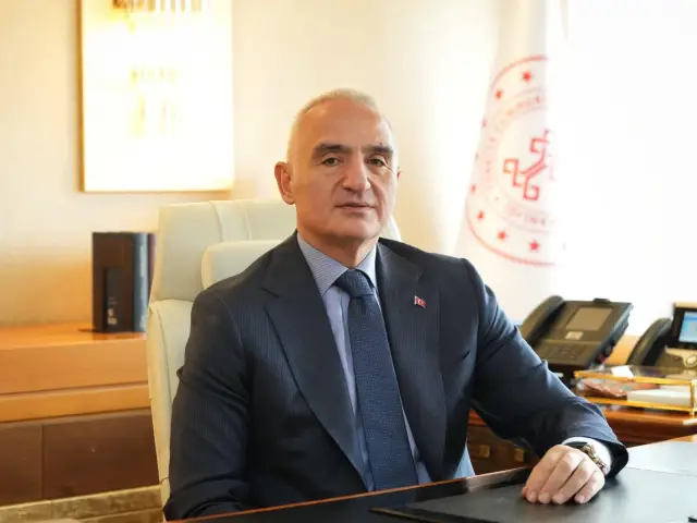 Sinema setinde çalışan ekip