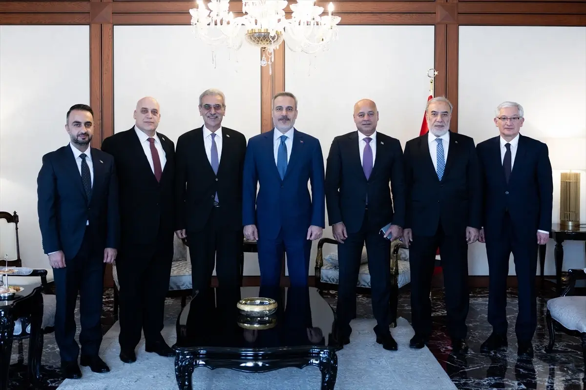 Dışişleri Bakanı Hakan Fidan, Gazze Yönetimi Ulusal Komitesi Başkanı Ali Şaas'ı Ankara’da Ağırladı