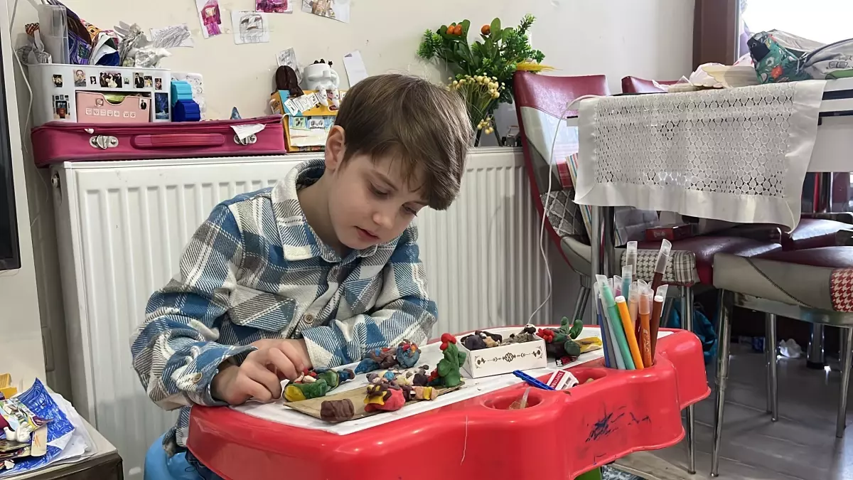 Bursa’da DMD Hastası Yağız Efe İçin 300 Bin Dolar Bağış Toplandı