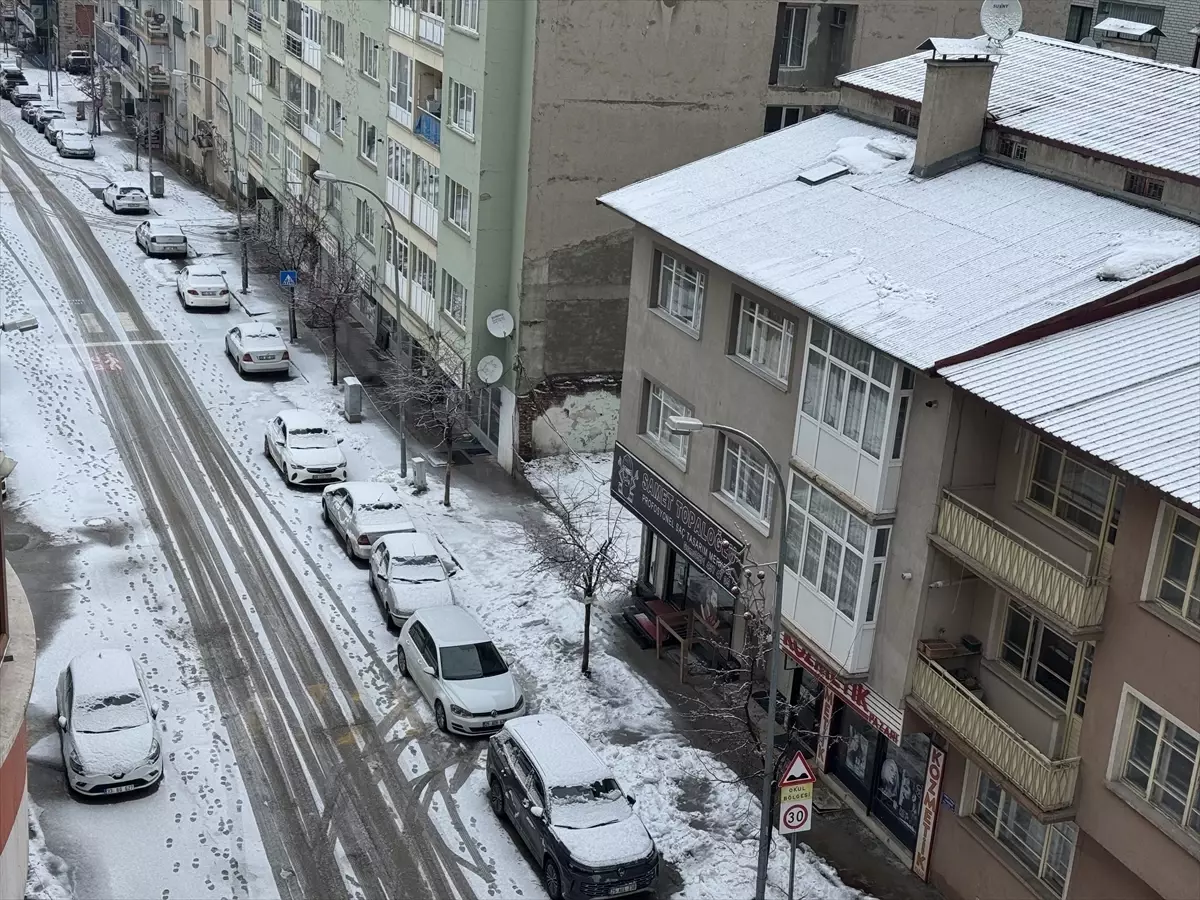 Doğu Anadolu’da Kar Yağışı Şiddetli Etkisini Gösterdi