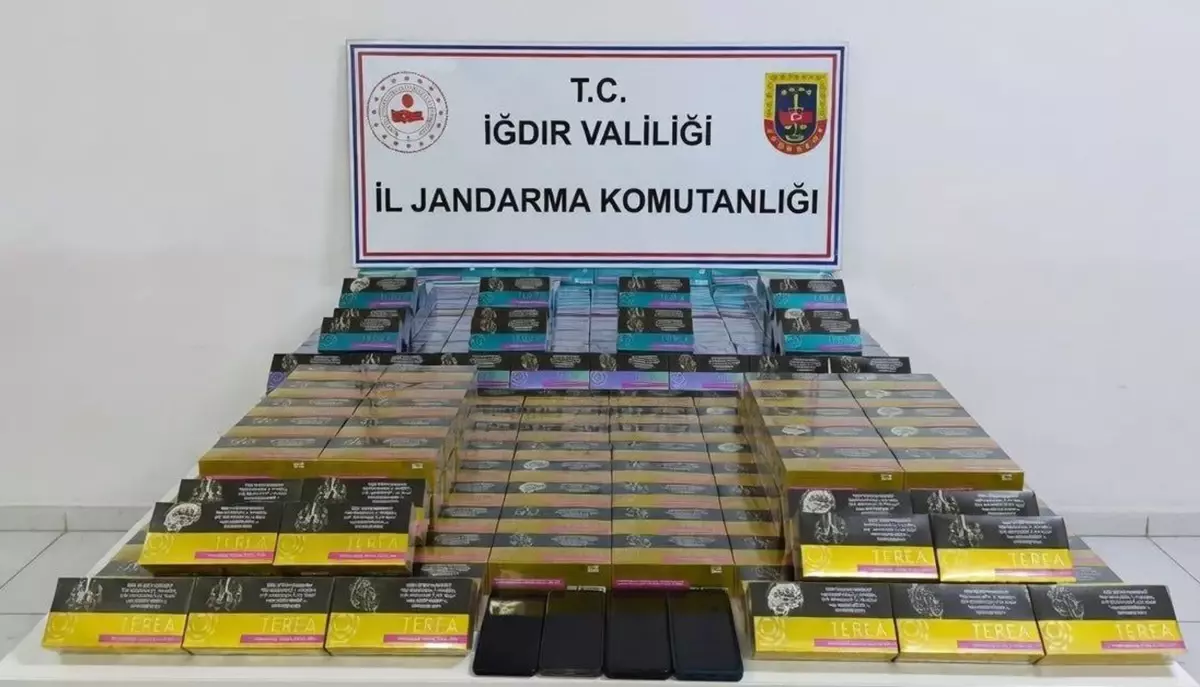 Iğdır’da Jandarma, 4 Milyon Liralık Kaçak Elektronik Sigara ve Telefon Operasyonu Gerçekleştirdi