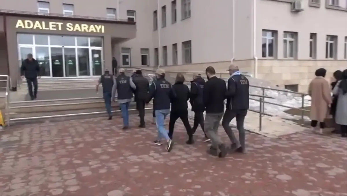 Sivas ve İstanbul’da DEAŞ’a Yönelik Operasyonda 4 Şüpheli Gözaltına Alındı