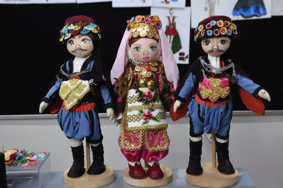 Bez Bebek Ustası Songül Kıran, Geleneksel Kültürü Yeniden Canlandırıyor