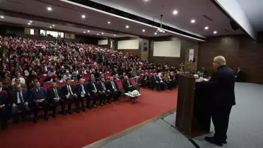 Milli Savunma Bakanı Yaşar Güler, Kartal İmam Hatip Lisesi’nde BM Konferansı’na Katıldı