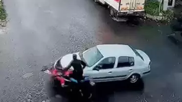 Çorlu’da Motosiklet ve Otomobil Çarpışması: 1 Yaralı ve Soruşturma Başlatıldı