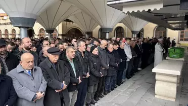 Mustafa Yılmaz anısına çiçekler