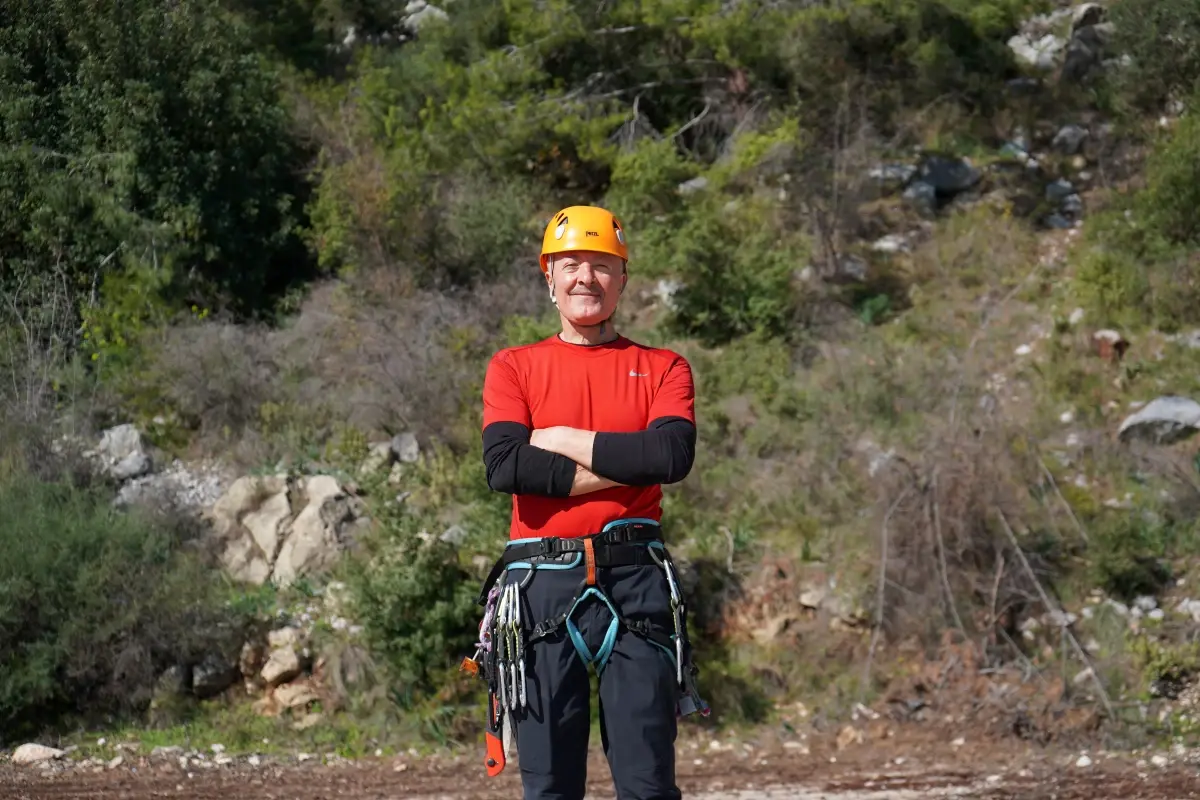 73 Yaşındaki Antrenör Fahri Altun’dan Dağcılıkla Gelen Sağlık Sırrı