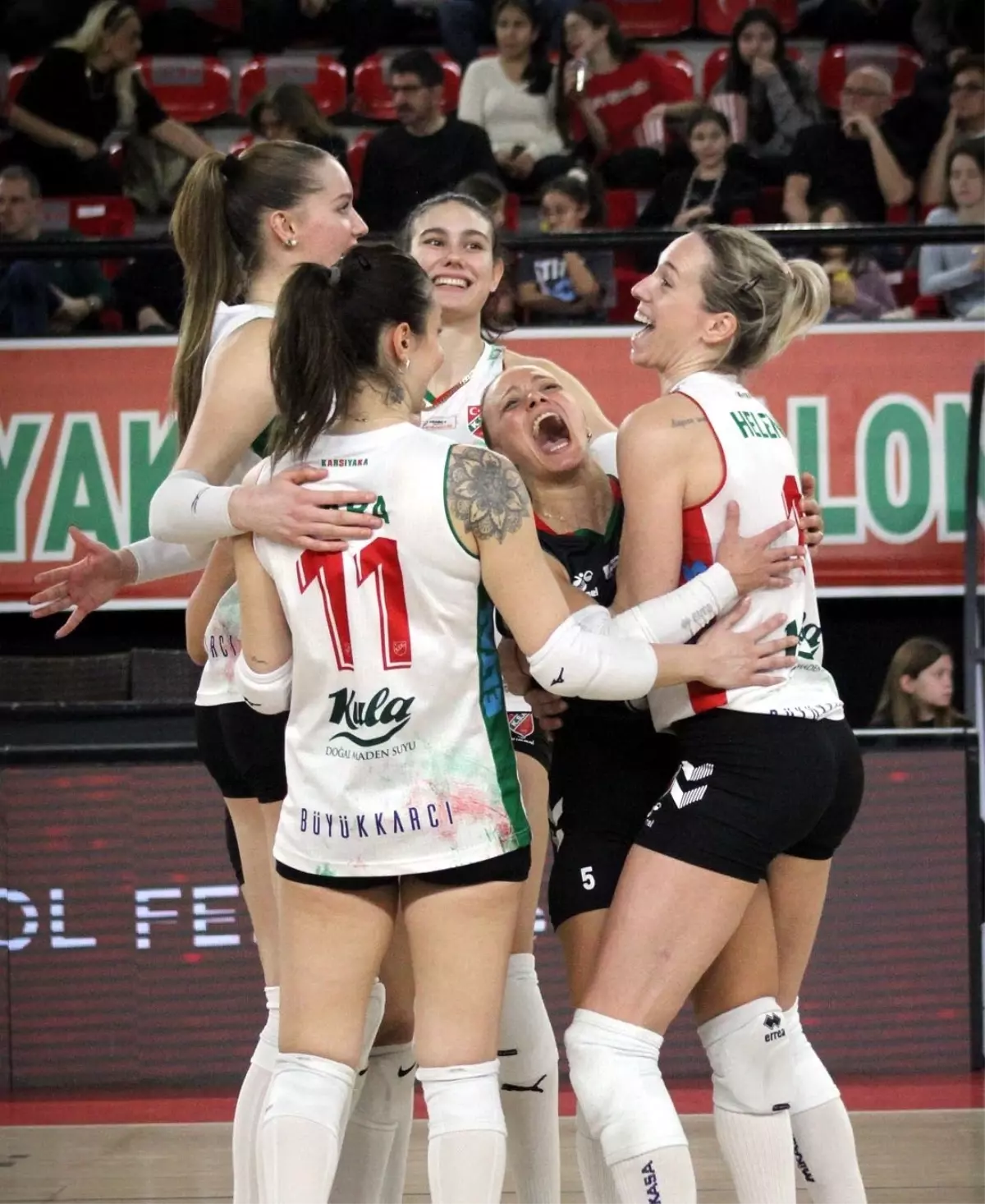 Karşıyaka, Denizli'de Kritik Maça Hazırlanıyor: Tribünler Boş Kalacak