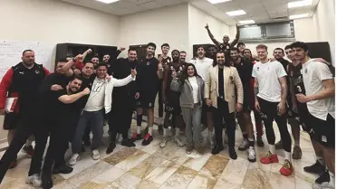 Manisa Basket, Merkezefendi'yi 93-77 Yenerek 20. Haftada 2'de 2 İmzasını Attı