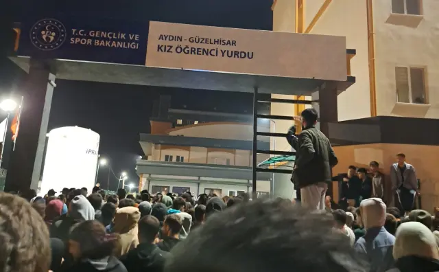 Asansör çöküşü anı