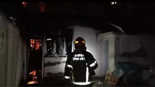 Bursa’da Müstakil Evde Çıkan Yangın Şehri Sarstı