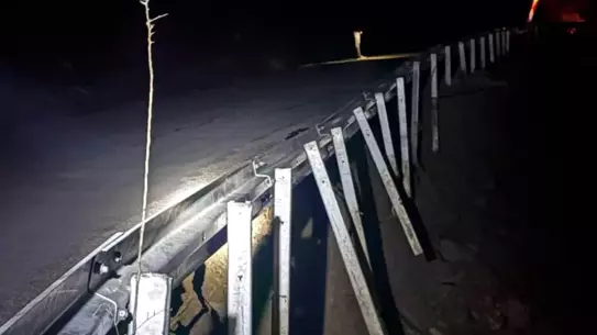 İncirliova’da Şiddetli Yağış Sonrası Yol Göçmesi ve Tek Şerit Ulaşım Uyarısı