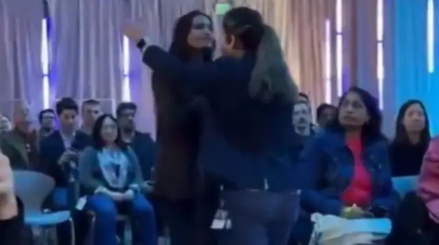 Protest yapan mühendis