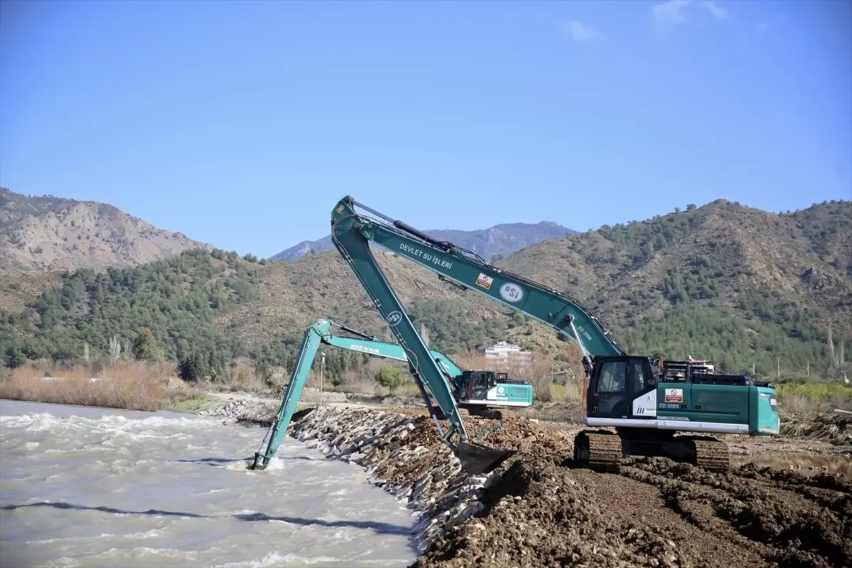 Muğla’da taşkın önleme çalışması