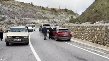 Alanya'da Freni Boşalan TIR, İki Araca Çarparak 1 Ölüm ve 3 Yaralıya Neden Oldu