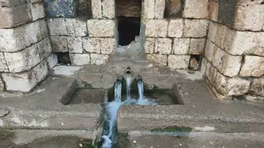 Araban’da Tarihi Çeşmeler Yağışla Yeniden Suya Kavuştu