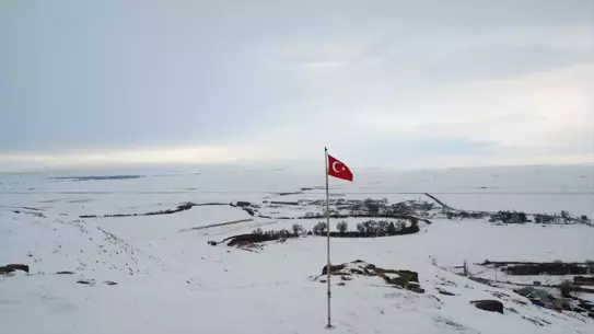 Kars ve Ardahan’da karla kaplı tarım arazileri