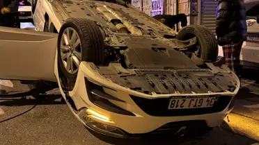 Üsküdar'da Yokuş Aşağı Kontrolsüz Araç Çarpması: 1 Hafif Yaralı