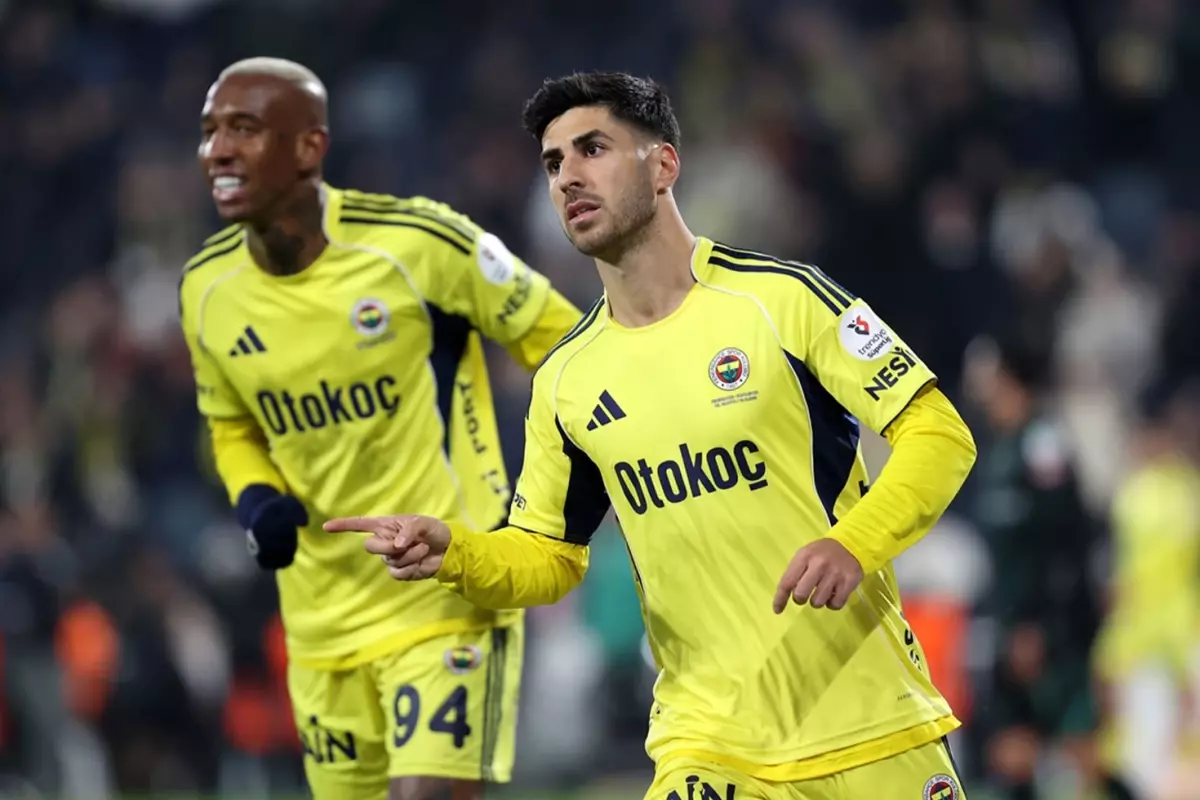Fenerbahçe maçında Asensio ve Talisca