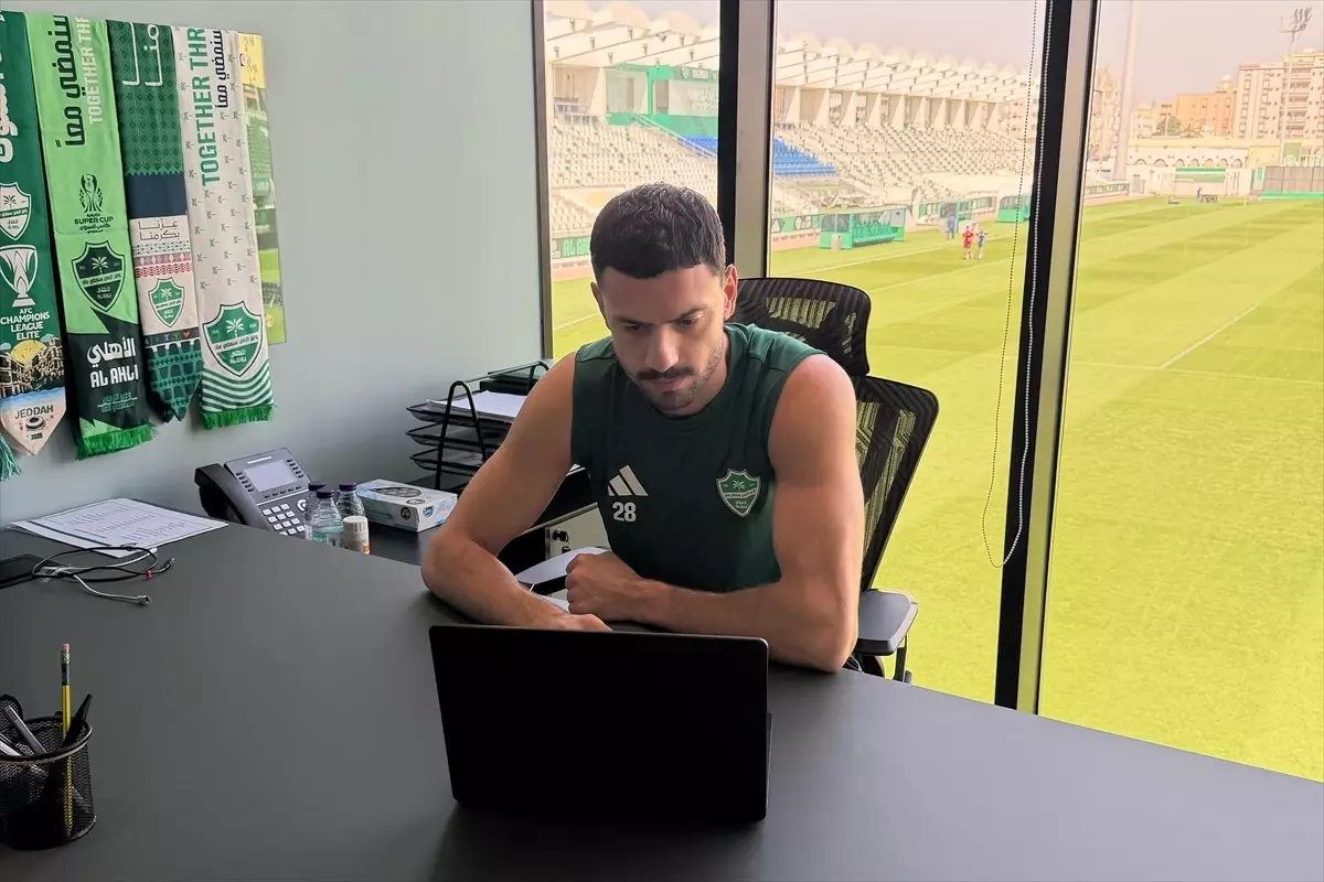 Merih Demiral, AA’nın “Yılın Kareleri” Oylamasında Seçkin Fotoğraflarıyla Göz Doldurdu