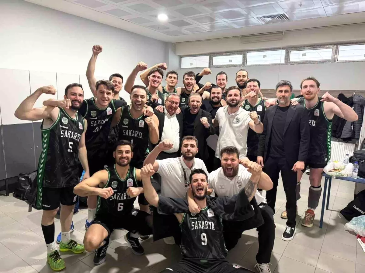 Sakarya Büyükşehir Belediyesi, Ankara'da Play-Off Biletini Kazandı