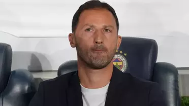 Domenico Tedesco'ya İtalyan Serie A Teklifi Geldi: Teknik Adam Fenerbahçe'de Kalmayı Tercih Etti