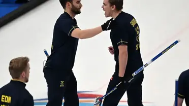 İsveçli Curling Takımı, Kanada'ya Hile İddiası Atarken Kennedy'den Sert Tepki