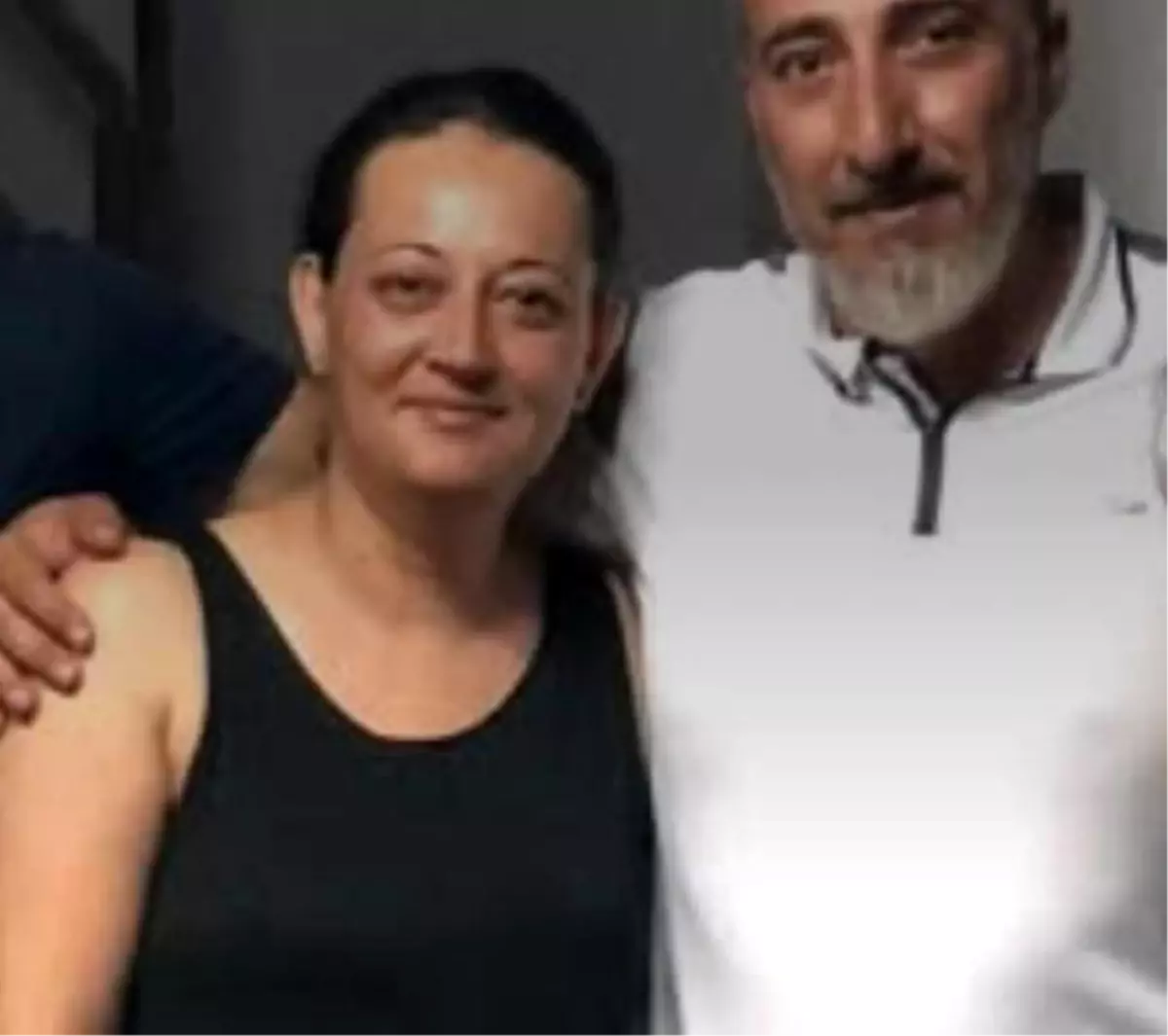 Seferihisar otel yangını sonrası duman yükseliyor