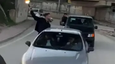 Bilecik’te Asker Konvoyuna Havai Ateş Açan Şahıs Sosyal Medyada Gündemde