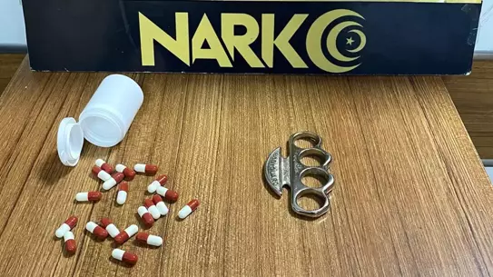 Manisa’nın Kula İlçesinde Uyuşturucu Operasyonu: 6 Gözaltı, 3 Tutuklama