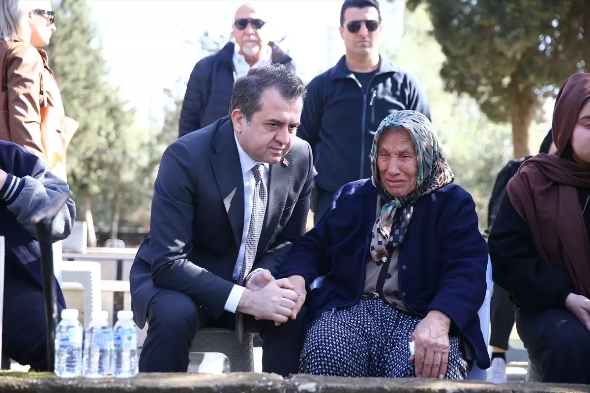 Meral Kara Delen, Mezarı Başında Duygusal Anma Töreniyle Anıldı