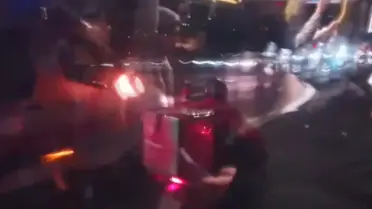 Fırtına Sarsan 15 Temmuz Şehitler Köprüsü'nde Motokuryeye Ambulans ve Metrobüs Destek Oldu