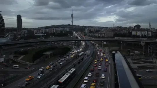 İstanbul’da Akşam Saatlerinde Trafik Sıkışıklığı %89’a Ulaştı