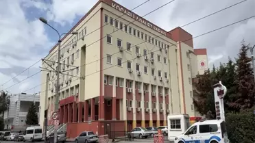 Kocaeli Adliyesi'nde Personel Zimmet Skandalı: 2 Kilo Altın ve 6.400 Dolar Çalındı