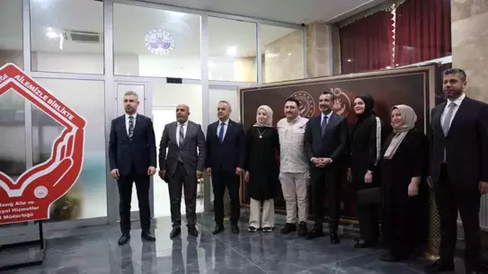 Elazığ’da Genç Çiftlere 51,3 Milyon TL’lik Aile ve Gençlik Fonu Desteği