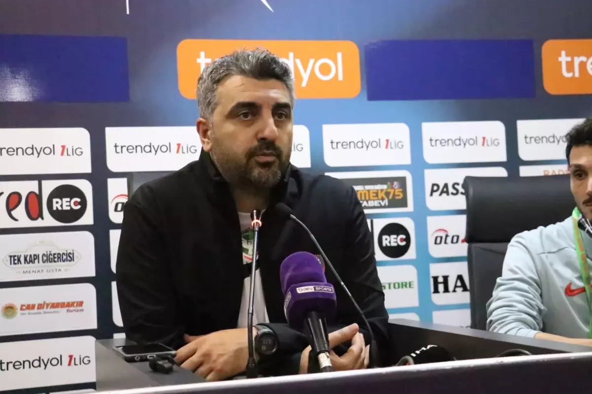 Amed Sportif, Sinan Kaloğlu'na Veda Etti: Teknik Direktörlük Görevi Boşaldı