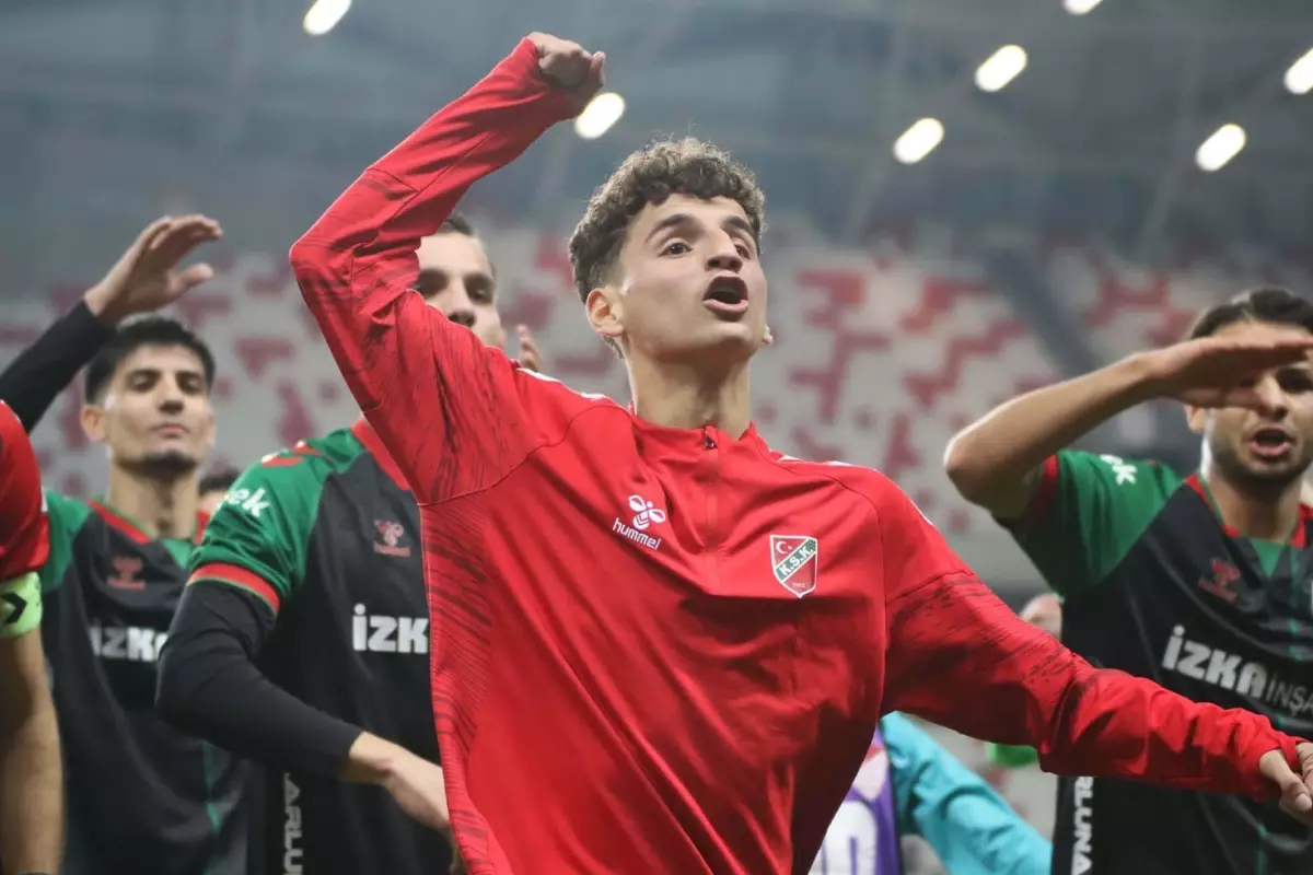 Fenerbahçe, Adem Yeşilyurt'un Transferi İçin İlk Taksiti Yarın Ödeyecek