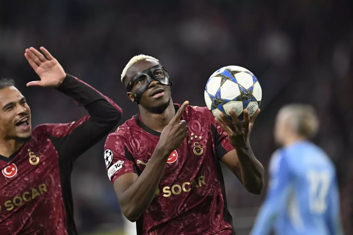 Victor Osimhen Galatasaray formasıyla