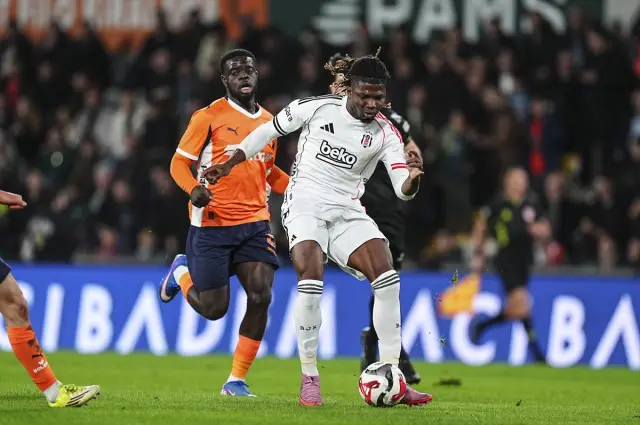 El‑Bilal Toure sahada