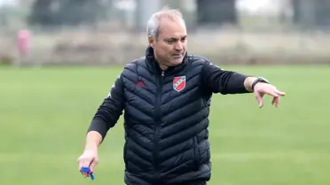 Elazığspor, Erkan Sözeri'yi Teknik Direktör Olarak Kadrosuna Katıyor