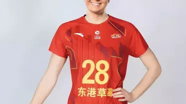 Tecrübeli Milli Voleybolcu Yeliz Başa, Liaoning'e Transfer Oldu ve Çin Süper Ligi'nde Sahne Alacak