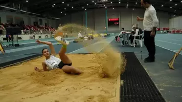 Bursa’da 274 Üniversite Sporcusu, TÜSF Salon Atletizm Şampiyonasını Tamamladı