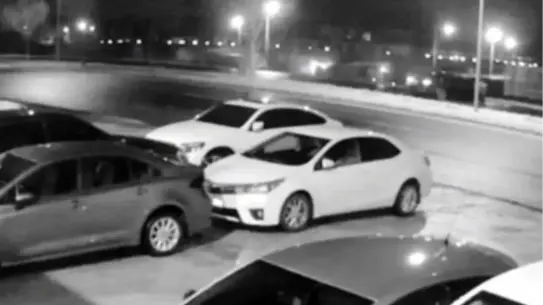 Düzce'de Lüks Araç Halk Otobüsüne Çarptı: Panik ve Yardımlaşma Anları